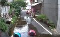 永州一小区居民:道路突然流出污水,谁来管?回复来了