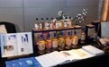 梅见举杯香港国庆酒会 共庆祖国生日