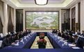 王浩会见哈萨克斯坦第一副总理罗曼·斯克利亚尔一行