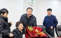 毛万春看望慰问联系服务的院士专家