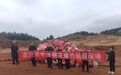 吉安县2800余件非法烟花爆竹集中安全销毁