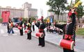 “津甘同心”文旅专列携客而来 凉州攻鼓子舞动迎宾