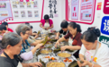 巧手包粽迎端午 民俗温情满社区