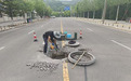 甘肃华亭井盖迎“体检” 专治这些城市小毛病