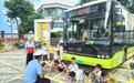 公交车开进幼儿园 中山南区开展沉浸式交通安全教育