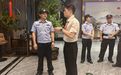 新余公安夜市“摆摊”送安全,面对面讲解防骗防火知识