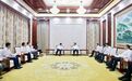 盛秋平会见广州亿航智能技术有限公司创始人、董事长兼首席执行官胡华智一行