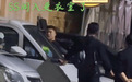 曝私生闯入成毅工作室偷拍 被警方现场带走