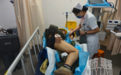南昌一男子从高处坠落 钢筋从臀部插入胸腔 另一根钢筋贯穿大腿