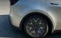 Model Y L后轮塌陷,特斯拉出奇招!偷偷修改车主手册参数#特斯