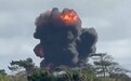 英国皇家空军一“鹰”T2坠毁爆炸,两名飞行员弹射逃生
