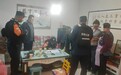 老人手机遭骗子远程操控黑屏 32万养老钱差点没了