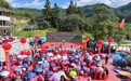 一面孝旗传八载:重阳节里,一场乡村公益的温情接力