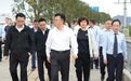 巴南区委书记陶世祥、区长刘兆奎周末带队开展“马路办公”