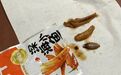 “袋内有反光类似虫壳的东西”劲仔香辣小鱼被投诉疑吃出虫子