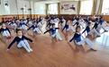 甘肃金塔中小学开设特色社团课程 学生娃体验感拉满