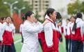 “小白杨”守护青少年脊梁 双重帮扶大幅减轻医疗负担