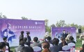 “诰命夫人”吴碧波骨灰安葬 30弟子齐唱豫剧悼恩师