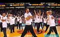 NBA啦啦队即将进入“男人时代”?