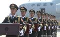 中国军机抵韩 接迎第三批志愿军烈士遗骸回国(组图)