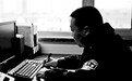 揭秘北京“411”警察:扫黄警察办案先得躲探头