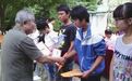 泾阳25名优秀贫困生领“高鸿奖学金”