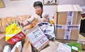 冒领邻居的快递 还短信索要300元 这位妈妈,你就这样给孩子做榜样?