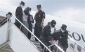 109名中国偷渡者被遣返 登机时袭击中泰警察