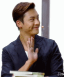 香港网友嘲笑他零知名度到内地当红小生,陈伟霆赚钱赚