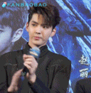 有记者提问赵丽颖