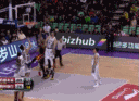 兰多夫半场27分 血帽死敌 当年的仇终于报了|gif