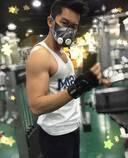 李晨晒健身房自拍照 健硕肌肉羡煞网友(图)
