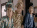 产房里走出来,告诉家属是男孩,重5斤8两,但第二天护士给孩子换尿布时