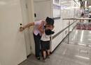 被三岁儿子“索吻求抱抱” 地铁值班妈妈：时间停了