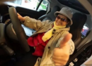 宁波84岁励志老奶奶70岁考驾照 自驾游玩遍浙江