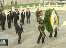 巴西总统特梅尔向人民英雄纪念碑敬献花圈