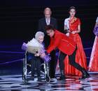 96岁高龄秦怡轮椅亮相北影节：我离不开电影了
