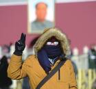 北京最冷气温零下29.8℃ 交警执勤时眼镜结冰(图)