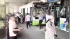 济南两辆公交车相撞，受伤人数正在统计