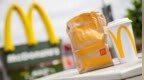 麦当劳回应“有门店被曝给过期食材换标签”