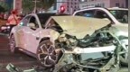 小米SU7路口連撞多車，當?shù)兀何丛斐扇藛T死亡,，車主已被警方控制