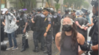 洛杉磯之后,，紐約也亂了：近150名示威者與警方發(fā)生沖突,，超20人被捕