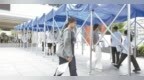 “踩点”踩出安心感 中考考生从容探考场