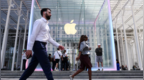 消息称苹果考虑搁置自研模型，使用外部模型开发Siri
