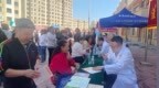佳木斯日报社联合多部门开展“党员志愿者进社区”活动