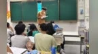 18歲江西少年帶著父親上大學：把“孝”字寫成了青春最厚重的注腳