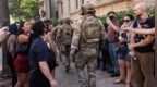 美国特工武装巡逻芝加哥 应对“国内恐怖分子”
