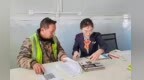 移动银行开进工地　建行上门服务超暖“薪”