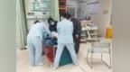 5小时持续守护！他们紧急救助患病女子
