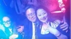 慈母多败儿！向佑姐弟恋曝光，女生泡酒吧、纹身，向太糟心回应